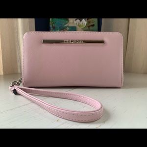 Steve Madden Wallet/Wristlet